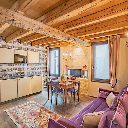 Corte Rubbi 8 Luxury Two-bedroom -dimora Italia - Апартаменты Венеция